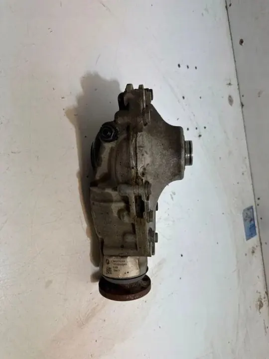 Front Reducer BMW 5 (G30) 171222099 4.0L 2018 image 2