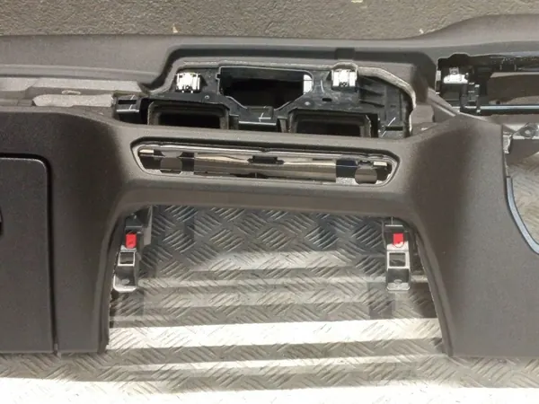 Dashboard BMW 2' G42 3' G20 G21 4' G22 G26 UK image 4