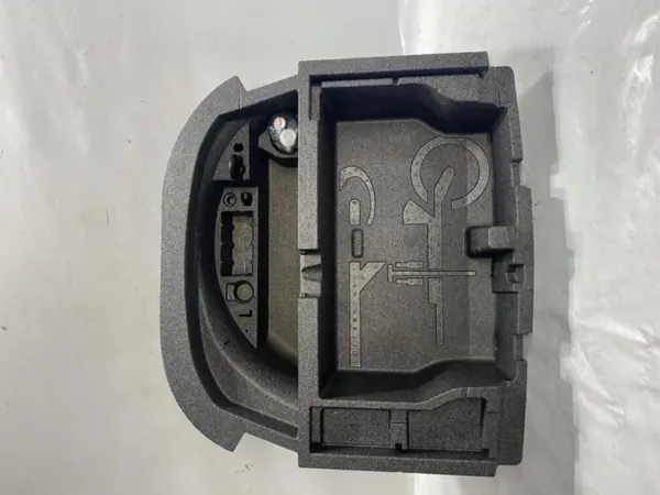 Skoda Octavia IV bagageutrymmesmatta OEM 5E3863957 image 2