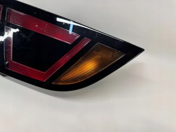 VW UP LIFT VÄNSTER BAKLYKTA OEM 1S0945095J image 2