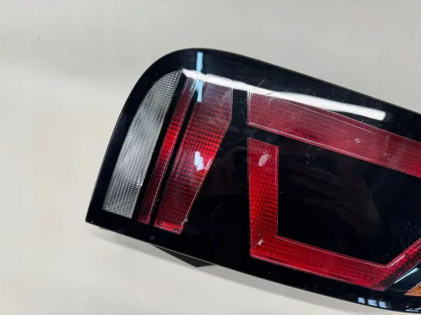 VW UP LIFT VÄNSTER BAKLYKTA OEM 1S0945095J image 4