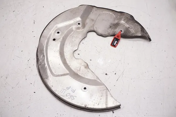 Proteção de disco de freio dianteiro direito Volvo S60 III V60 II image 2