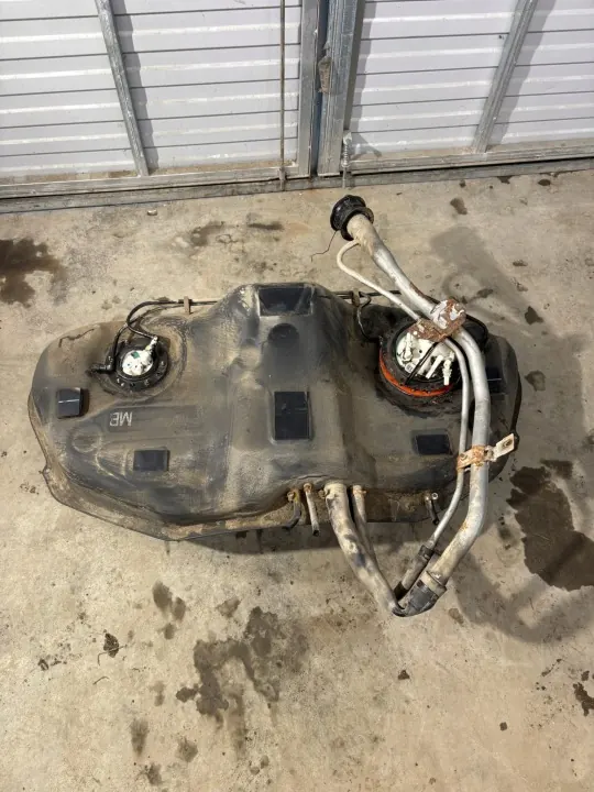 Tanque combustível Subaru XV GP OEM BBT02372 2.0d 4x4 image 2