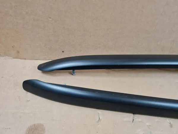 Kattokaide oikea puoli musta OEM 11A860026 VW ID4 image 7