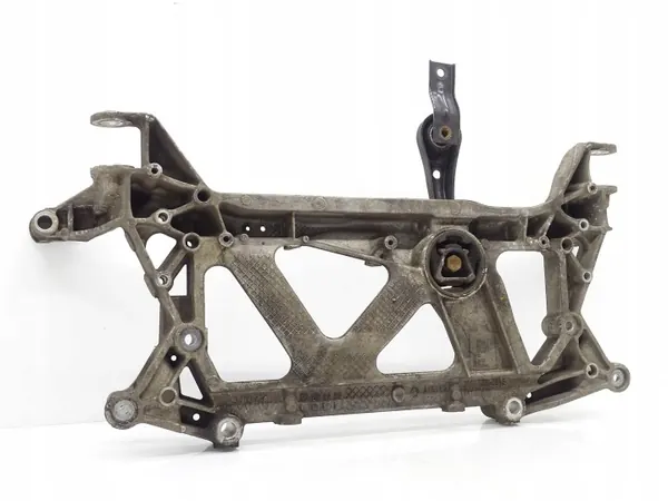 Moottorin Kiinnike OEM 3Q0199369E VW Passat B8, Skoda Superb image 6