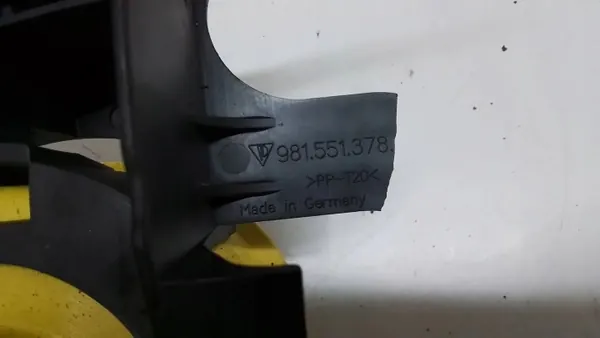 Porsche Öljytäyttökorkki OEM 9A160709328 - Käytetty image 4
