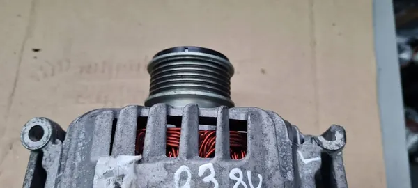 AUDI Q3 8U 2.0B Vaihtovirtageneraattori 06J903023R image 5