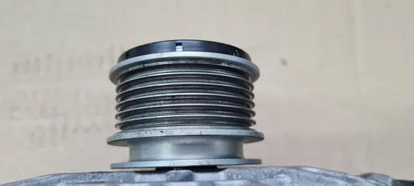 AUDI Q3 8U 2.0B Vaihtovirtageneraattori 06J903023R image 6