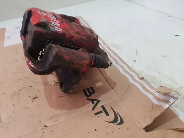 Vorderer linker Bremssattel Opel Astra Insignia Zafira image 4