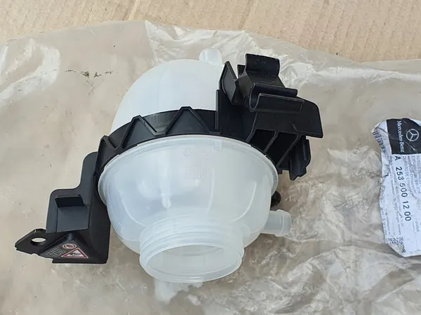 Expansiereservoir Mercedes E-Klasse W213 GLC 253 EQC OEM image 5