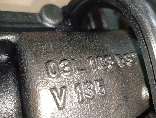 Olje pump VW Audi Skoda Seat 2.0 TDI OEM image 3