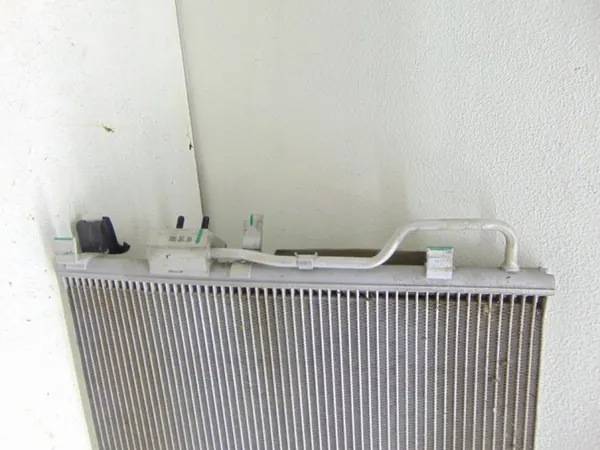 Condenseur AC Kia Sportage IV OEM F200NFFBB0 image 8
