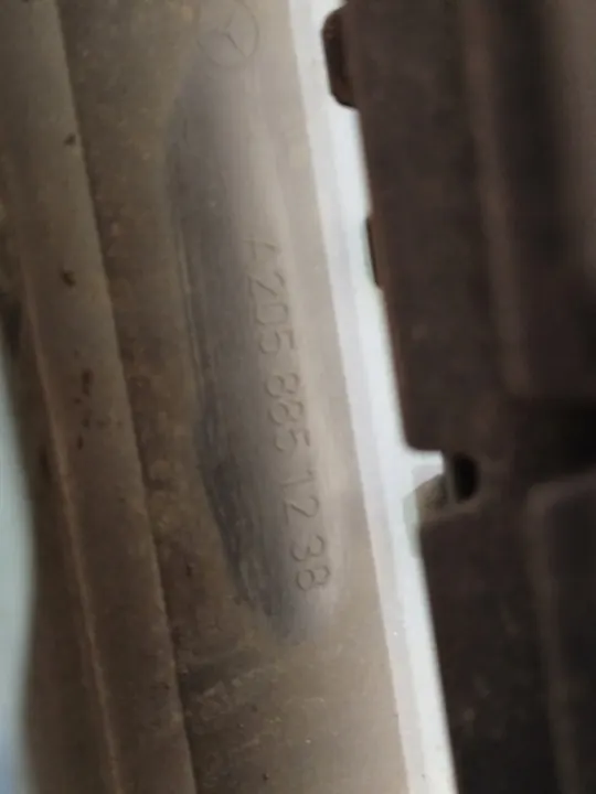 Achterbumper Diffuser voor Mercedes W205 C350 AMG Sport - OEM image 10