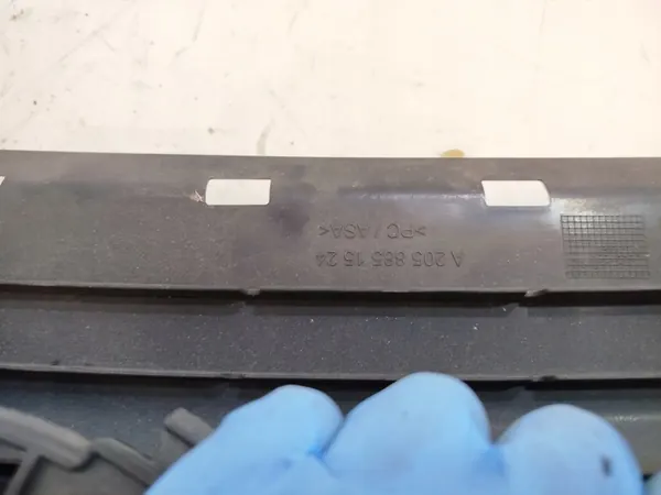 Achterbumper Diffuser voor Mercedes W205 C350 AMG Sport - OEM image 9