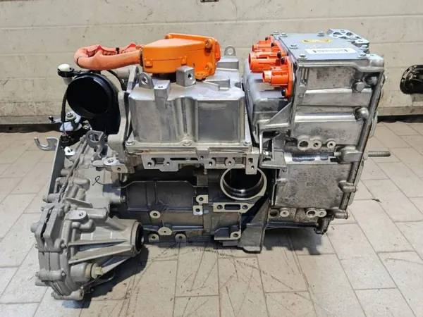 Sähkömoottori Renault Zoe 2019 OEM 290V74207R image 3