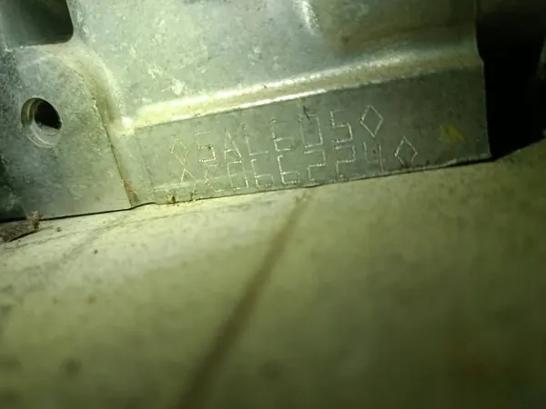 Sähkömoottori Renault Zoe 2019 OEM 290V74207R image 6