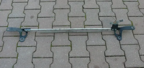 Jousituksen kiinnitysväli OEM 4B0805645 Audi A6 C5 image 2