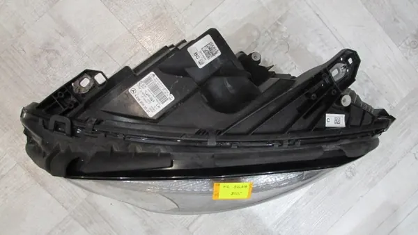 Linker koplamp Mercedes B-Klasse W246 A2469063301 image 2