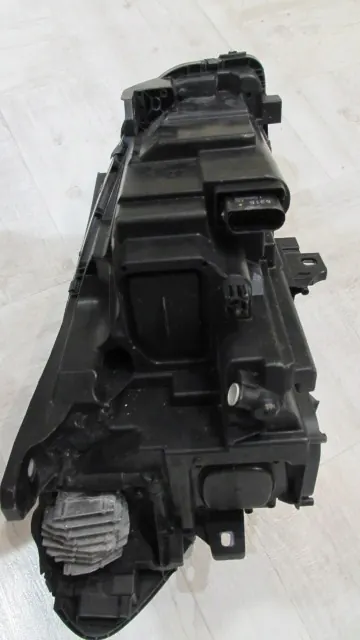 Linker koplamp Mercedes B-Klasse W246 A2469063301 image 4