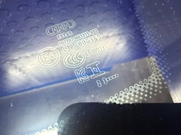 Vitre arrière droite carrosserie OEM 8Y5845298M Audi A3 image 6