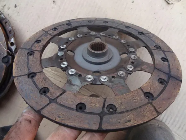 Kytkinpainelevy PEUGEOT 508 I 2.0 HDI image 4