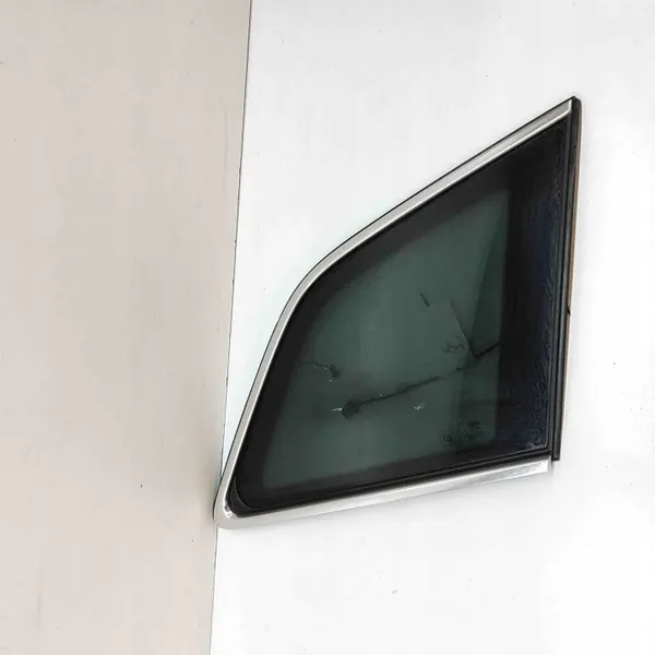 Ventana trasera derecha Audi Q7 (4M) usado OEM 4M0845298C image 3