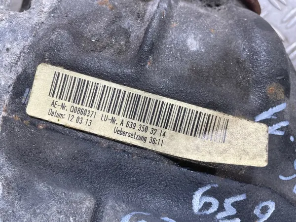 Mercedes VITO 639 achteras OEM A6393503214 image 3