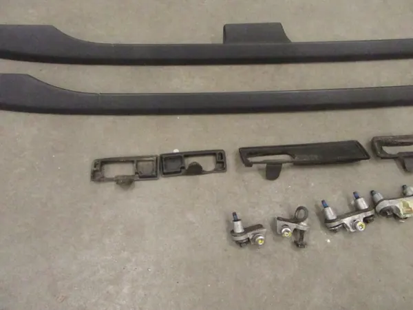 Kit de Fixation Barres de Toit BMW E53 X5 - Complet image 3