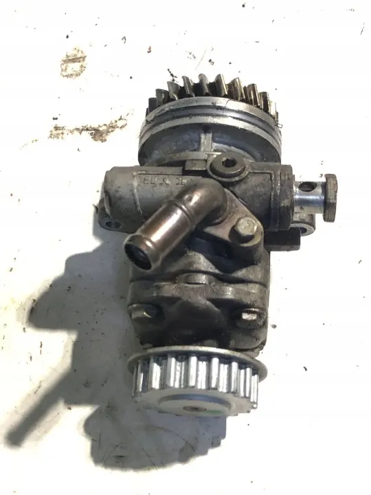 Pompe de direction assistée OEM 33D0422153C Volkswagen image 2