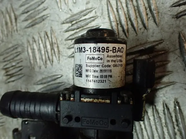 Lämmitysventtiili & Letkut OEM L1MH-18495-BAC Ford Explorer image 10