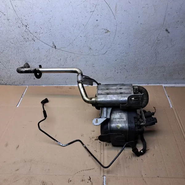 Webasto seisontalämmitin VW Touran 1K0815065J OEM 7117159 image 2