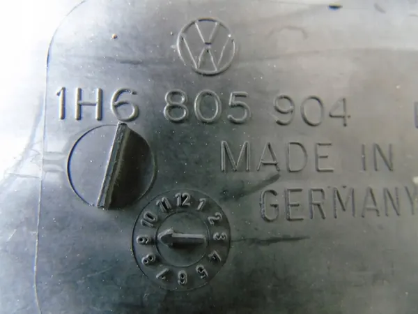 Puskuri Hockeylista vasen+oikea Golf III GTI OEM image 3