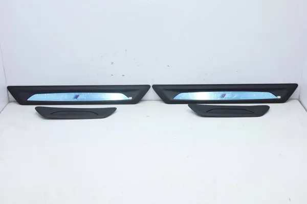 BMW X1 F48 M-Package Protector de Umbral Delantero OEM 40989907 image 2