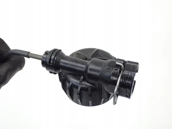Kytkinletku OEM 55564360 Opel Astra IV J 1.4i:lle image 3