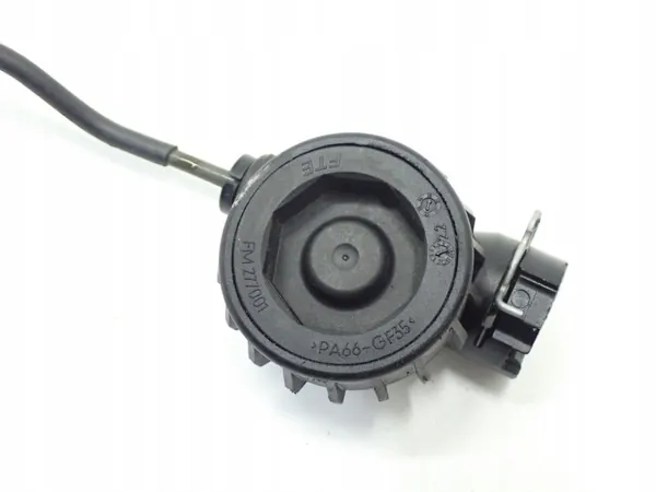 Kytkinletku OEM 55564360 Opel Astra IV J 1.4i:lle image 4