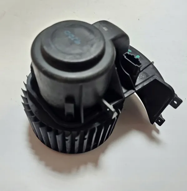 Ventilador de aquecimento VW TRANSPORTER T5 7E1820021 image 3