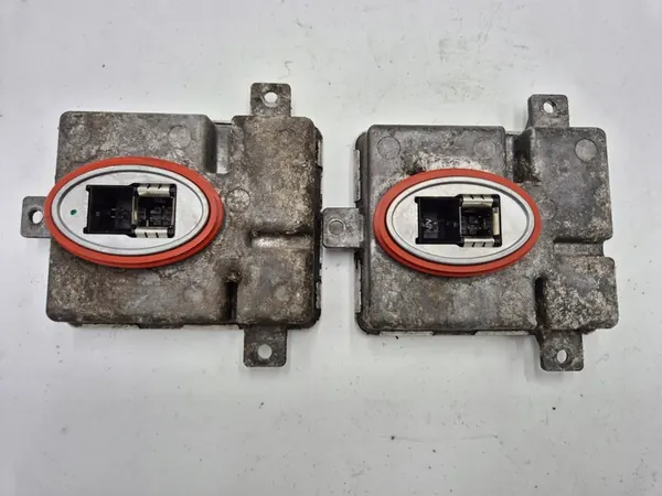 Frontlampen-Konvertermodul BMW F01 F10 OEM 7250624 image 2