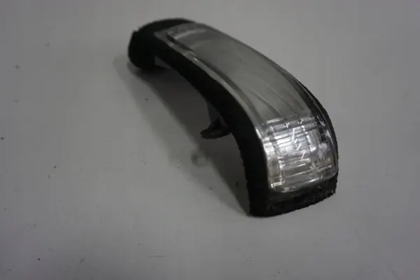 Toyota RAV4 rechter Spiegel OEM 8791042A60 8 image 4