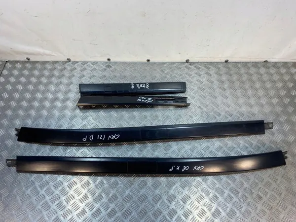 Barras de techo Honda CR-V OEM FBZ25826 - Usado image 2