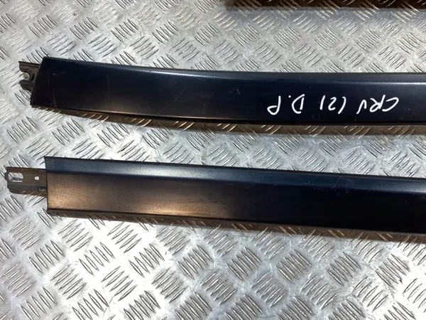 Barras de techo Honda CR-V OEM FBZ25826 - Usado image 3