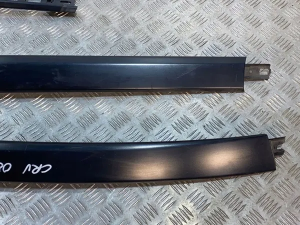 Barras de techo Honda CR-V OEM FBZ25826 - Usado image 5