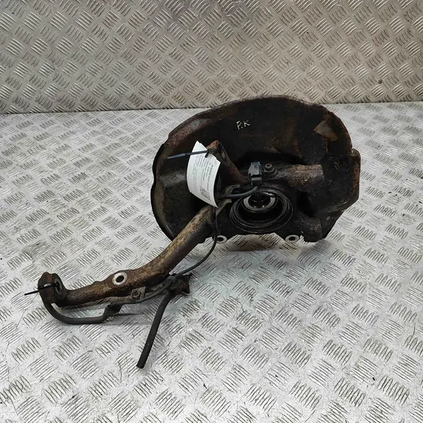 Toyota Land Cruiser (J120) 2005 Mozzo ruota anteriore sinistro image 3