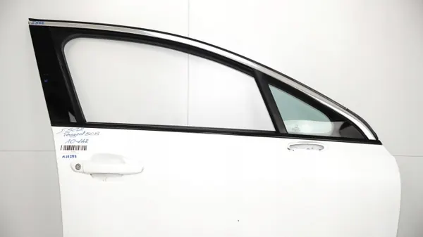 Puerta Delantera Derecha OEM 375484316 Peugeot 508 image 4
