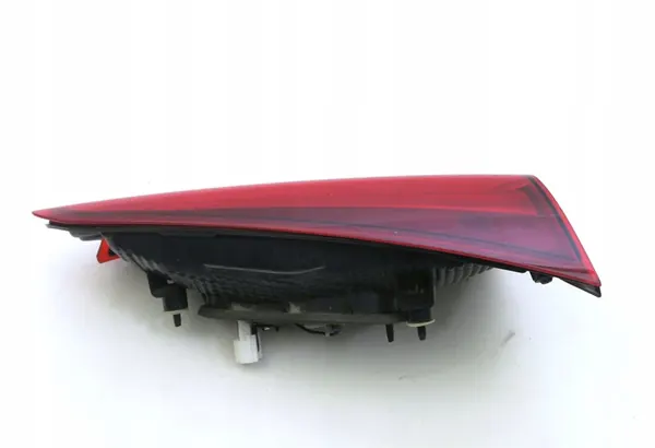 HYUNDAI i20 II 2 Lift. 2017 - 2020 Luz trasera izquierda OEM image 4