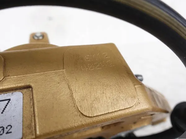 BMW M5 F90 Bremssattel links vorne OEM 34118089939 image 10