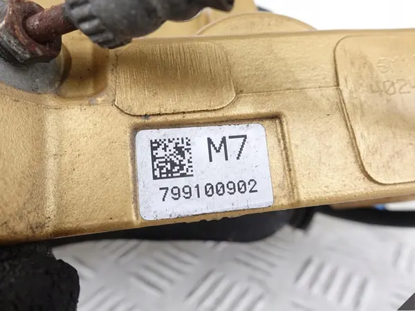 BMW M5 F90 Bremssattel links vorne OEM 34118089939 image 9