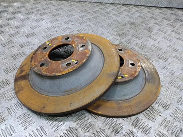 OEM Wrakowisko-19789- Bakre bromsskivor 284mm image 2