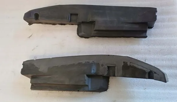 Set de bavettes VW Golf VII OEM 5G0864235A 5G0864236A image 5