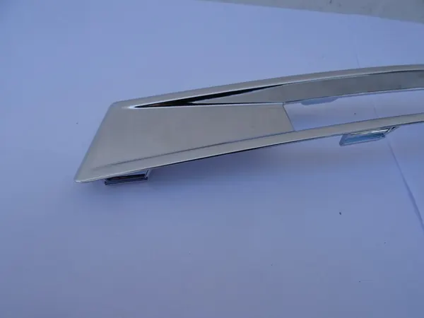 MERCEDES C KLASA W204 63 AMG CHROMO LED image 3