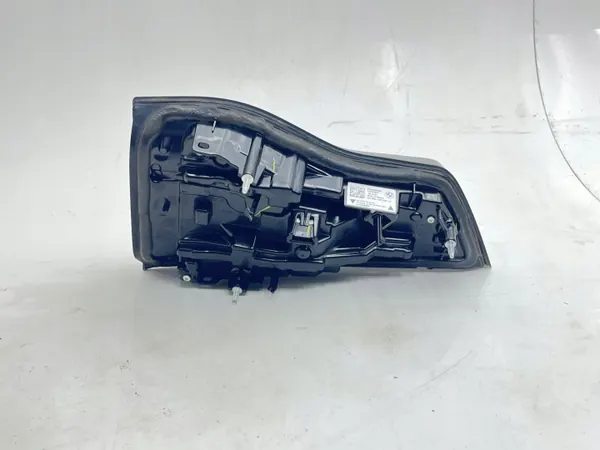 BMW X3 G01 achterbumperlamp OEM 9463051 image 4